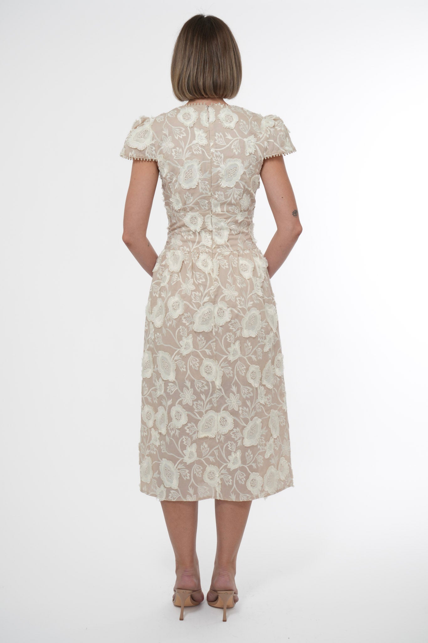 Nori 3D Embroidered Midi Dress