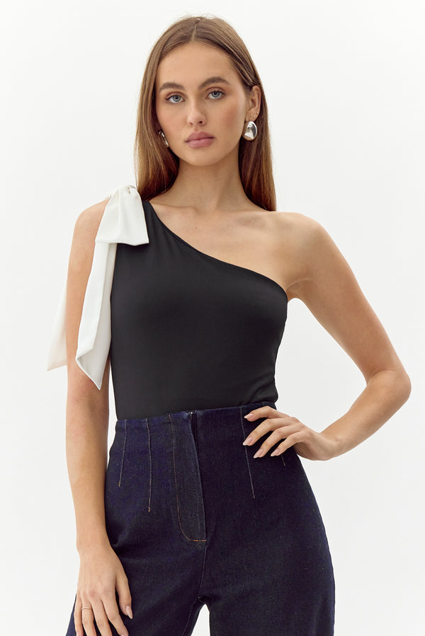 Amanda One Shoulder Bow Knit Bodysuit